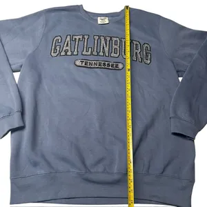 Pacific & Co L Gatlinberg Tennessee Crewneck Sweatshirt Blue Patchwork Logo‎ thumbnail 4