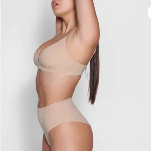 SKIMS FITS EVERYBODY CROSSOVER BRALETTE Color Clay‎ Size XS NWT thumbnail 7