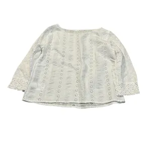 GAP white eyelet blouse with cropped sleeves thumbnail 4