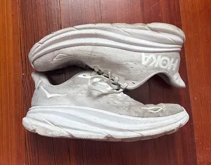 Hoka Clifton 9 Shoes thumbnail 1