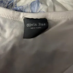 White Olivia Rae V-Neck Crop Top thumbnail 2
