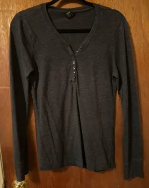 Rue 21 Top Long Sleeve thumbnail 1