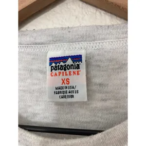Vintage Patagonia Capilene Outdoor Hiking Camping Base Layer Long Sleeve Shirt thumbnail 2