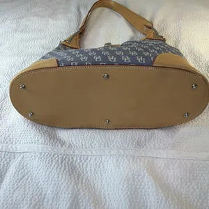 Vintage Dooney & Bourke Baby Blue Signature Crescent Hobo Shoulder Bag Y2K Purse thumbnail 4