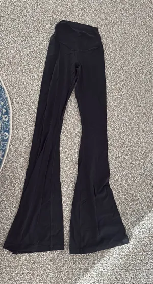 Aerie Offline/ crossover flare leggings thumbnail 1