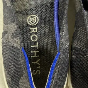 Rothys The Sneaker‎ Grey Camo Slip On Washable Knit Shoes 8.5 thumbnail 7