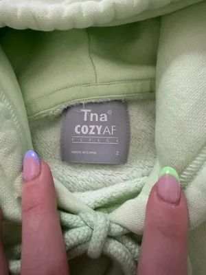 Aritzia Sweatshirt thumbnail 2