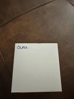Gold Oura Ring thumbnail 3