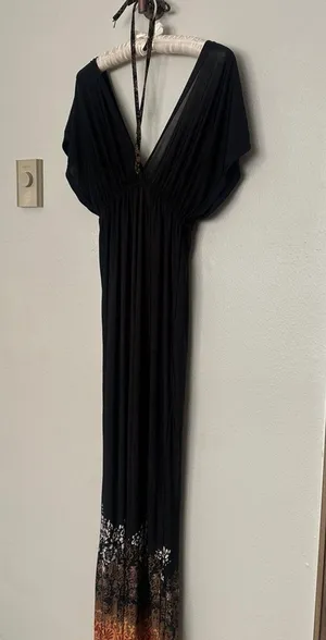Chic Black and Orange Maxi Dress thumbnail 1