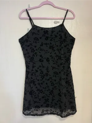 SHEIN Black Floral Flocked Mesh Midi Dress thumbnail 2