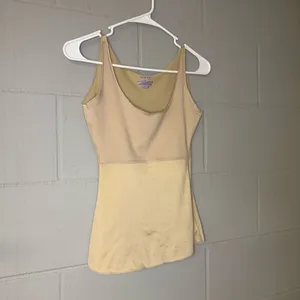 SPANX Hide and Sleek Nude Color Shapewear Tank Top Women’s Size Small Shapewear thumbnail 3