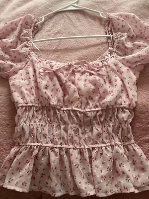 Francesca's Pink Top thumbnail 1