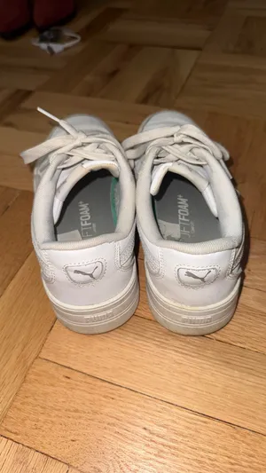 Puma Women’s Sneakers thumbnail 2