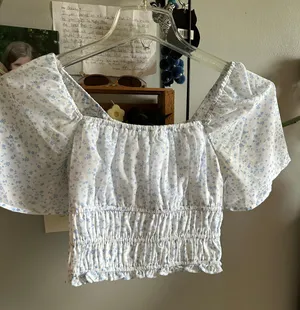 Hollister Floral Top thumbnail 1