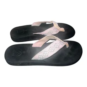 ✨REEF Women's Sandy Sz 10 Sandals✨ thumbnail 2