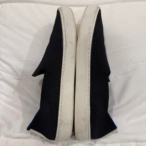 Rothy’s Women’s Loafers – Black & Blue Slip-Ons – Size 8.5 thumbnail 5