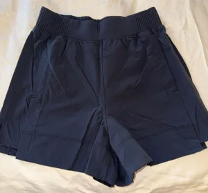 Lululemon Shorts thumbnail 1