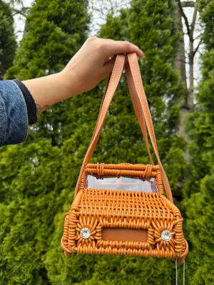 Tommy Bahama Woven Jeep Purse thumbnail 6