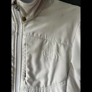 The North Face Women's White Jacket size Small thumbnail 4