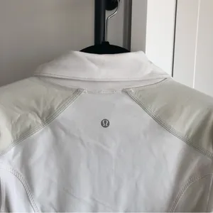 Lululemon Jacket thumbnail 8