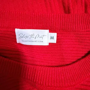 Shop The Mint Red Ruffle Shoulder Ribbed Knit Balloon Sleeve‎ Sweater Medium thumbnail 6