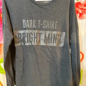 S276. Zara - Dark T-Shirt Bright Mind grey long sleeve shirt Size M thumbnail 1