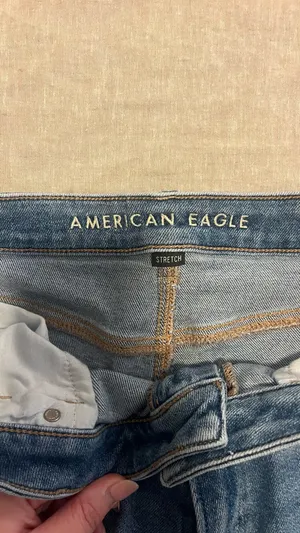 American Eagle Jeans thumbnail 3
