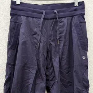 LULULEMON Athletica Dance Studio Pants No Liner in Deep Purple Size 4 thumbnail 3