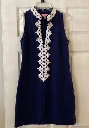 Lilly Pulitzer Dress size XS length 32” bust 30” color navy blue / white embroid thumbnail 1