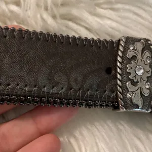 Women's Cowgirl Tooled 1781 leather belt size M length 40” thumbnail 10