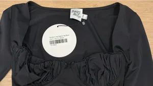 Princess Polly Top Crop Black Long Sleeve thumbnail 4