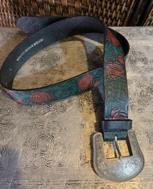 Vintage Style Rose Embossed Leather Belt thumbnail 1