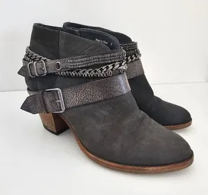 Dolce Vita Gray Suede Moto Ankle Boots Multi-Strap Buckle & Chain Details sz 8 thumbnail 1