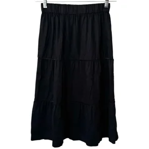 Saks Fifth Avenue 100% Linen Black Tiered Pull On Skirt Coastal Resort Travel XS thumbnail 5