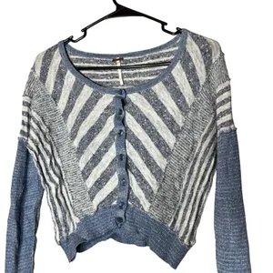Free People Striped Knit Button Front Cropped‎ Cardigan Sweater Women's Size 6 thumbnail 2