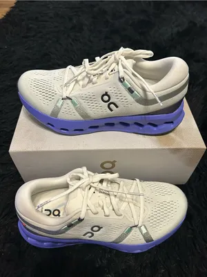 ON CLOUDSURFER athletic training running lace up shoes sneakers women’s 8 new thumbnail 8