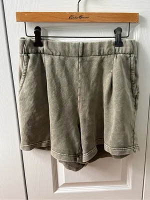 Aerie New Heights Trouser Shorts in Washed Olive Green thumbnail 2
