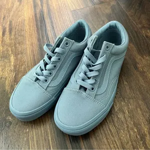 NEW Vans Old Skool Pastel Mono Dusty Blue Low-Top Shoes US Mens 4.5 Women 6 thumbnail 2