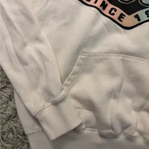 Billabong Off-White Hoodie with Logo Size S/P thumbnail 3