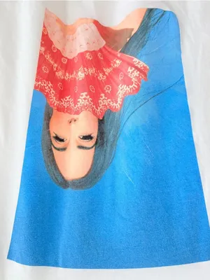 Kacey Musgraves off-the-shoulder white cotton t-shirt thumbnail 2
