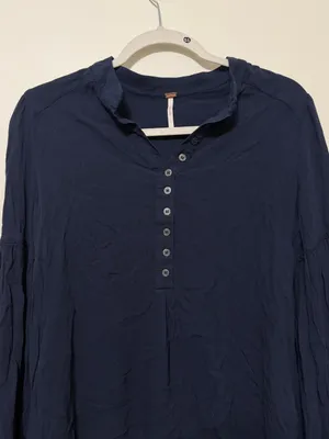 Free People Easy Girl Belle Sleeve Boho Top Size XS Navy Festival thumbnail 4
