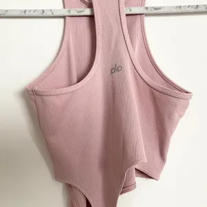 Alo Yoga Alosoft Ribbed Revelation Tank Ballet Pink XS thumbnail 3