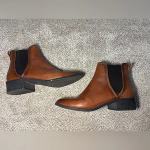 Steve Madden Women's Audience Cognac Brown Chelsea Boots Size 9 thumbnail 10