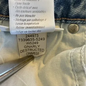 Paige Stella Straight in Gnarly Destructed Size 29 thumbnail 12