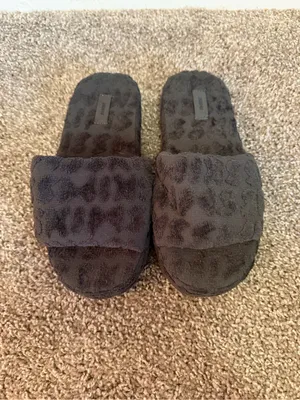 NWOT Skims Spa Terry logo slippers gunmetal size 38 thumbnail 3