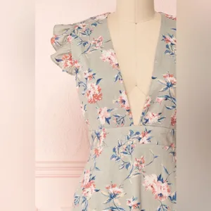 NWT Storia Linen Blend Floral Midi Dress Sage Green Pink V-Neck Size Medium thumbnail 3
