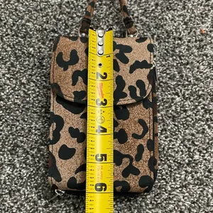 New Leopard Print Crossbody Bag Phone Wallet Travel Bag thumbnail 12