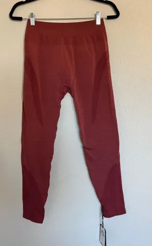 NEW Alphalete Revive Leggings High Rise Compression Gym Athletic Workout NWT Lrg thumbnail 1