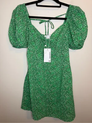 Urban Revivo Green Floral Puff Sleeve Cotton Mini Dress NWT M US 6 thumbnail 3