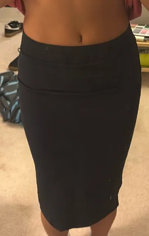 Aritzia Babaton Contour Pencil Skirt Black thumbnail 4